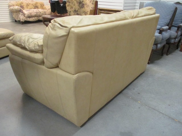 Haverty's Camel Tone Leather Love Seat - 4