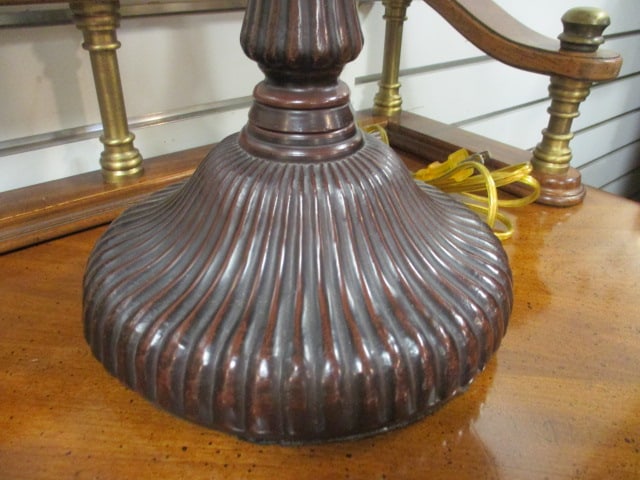 Stained Glass Style Table Lamp with Sunflower Motif Shade - 6
