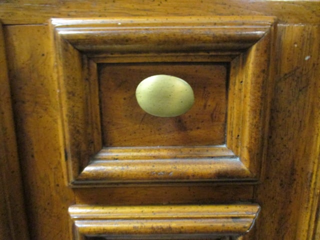 Drexel Heritage Server with Antique Brass/Wood Galley Rail - 10