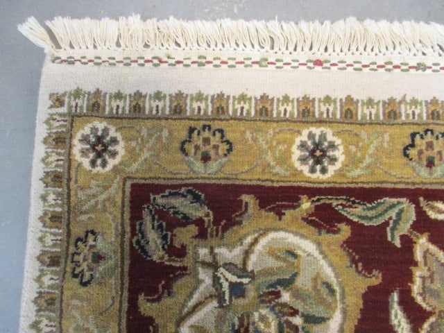 Burgundy/Ivory Floral Design Wool Area Rug - 7
