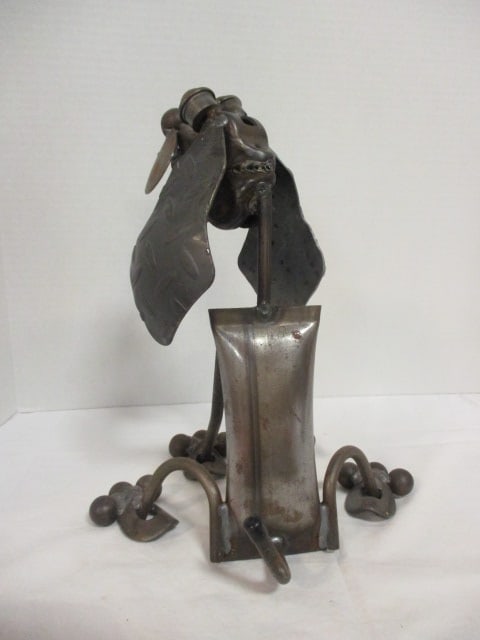 Artisan Welded Iron Hound Dog Statue - 4