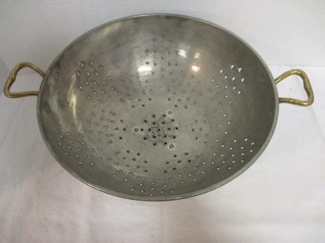 Vintage Copper Colander with Brass Handles - 2