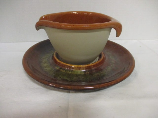 Bennington Potters Stoneware Batter Bowl and Follette Pottery Bread & Oil Dipping Plate (1 of 9)