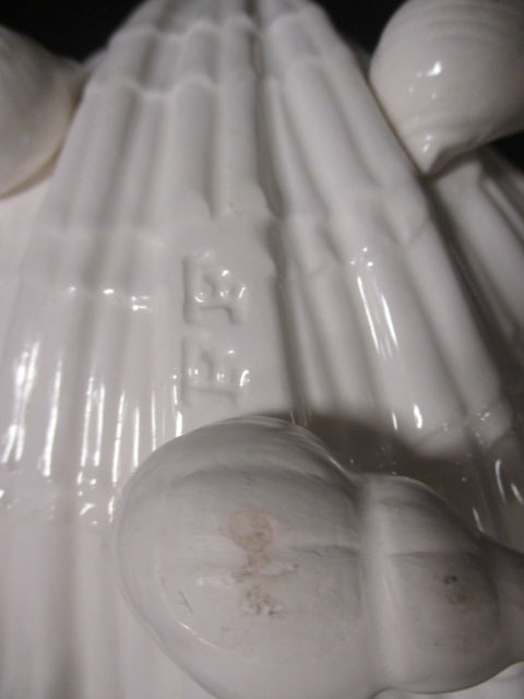 Fitz & Floyd Clam Shell Footed Dish - 4