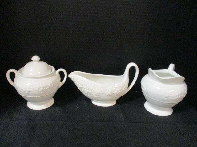67 Pieces of Wedgwood Home "Festivity" Earthenware (1 of 10)