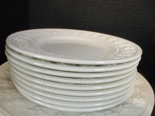 Wedgwood Home "Festivity" Earthenware Creamer, Sugar Bowl and Sauce Boat - 11