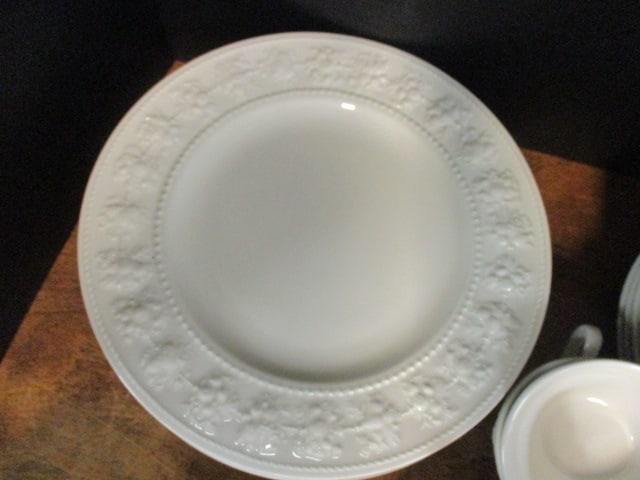 Wedgwood Home "Festivity" Earthenware Creamer, Sugar Bowl and Sauce Boat - 14