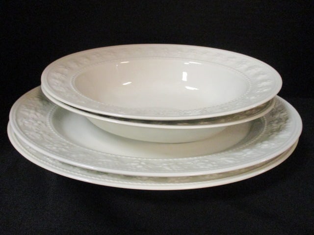Wedgwood Home "Festivity" Earthenware Platters and Oval Vegetable Bowls: (2)14 1/4" long platters, (2)11 1/8" oval vegetable bowls