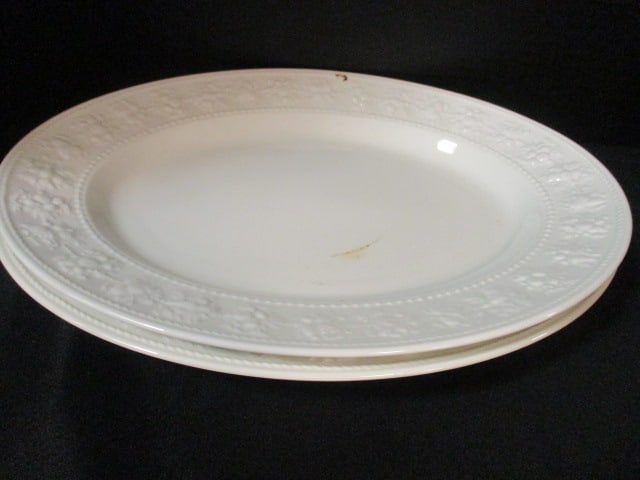 Wedgwood Home "Festivity" Earthenware Platters and Oval Vegetable Bowls - 3