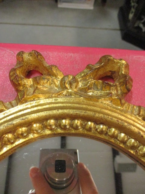Small Gilt Oval Mirror with Bow Crown - 2