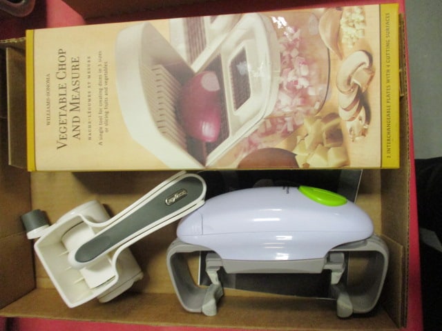 Williams-Sonoma Vegetable Chop and Measure in Original Box, Electric The Jar Opener and (1 of 9)