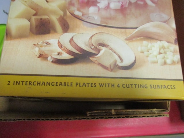 Williams-Sonoma Vegetable Chop and Measure in Original Box, Electric The Jar Opener and - 3