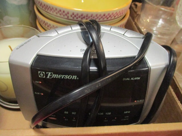 Sunbeam Iron, Starbucks Insulated Travel Cup, Cereal Bowls, Emerson Digital Clock, etc. - 4