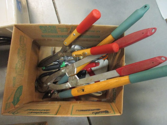 Yard Care Grouping-By-Pass Cutters, Weeding Tools, Gloves, etc.: See pictures and preview, Local Pickup Only