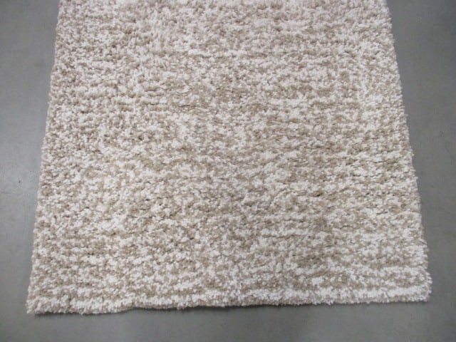 Safavieh Sand/Ivory Ultimate Shag Small Area Rug - 3