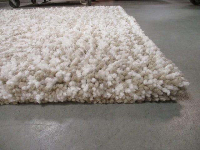 Safavieh Sand/Ivory Ultimate Shag Small Area Rug - 4
