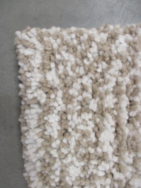 Safavieh Sand/Ivory Ultimate Shag Small Area Rug - 5