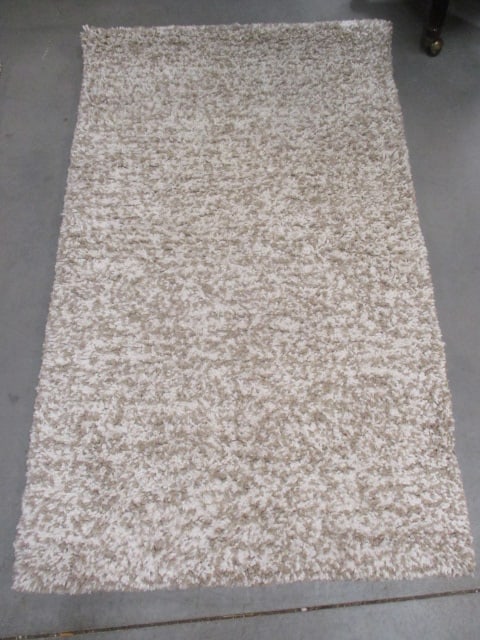 Safavieh Sand/Ivory Ultimate Shag Small Area Rug: 3' x 5', Design # SGU211C-3, Local Pickup Only