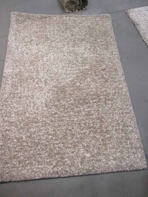 Safavieh Sand/Ivory Ultimate Shag Small Area Rug: 3' x 5', Design # SGU211C-3, Local Pickup Only
