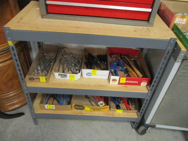 3 Tier Metal Shelf Unit (1 of 4)