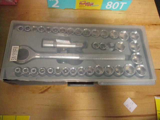 Buffalo Tools 40 Pc Combination Socket Set: .