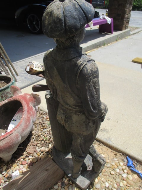 Concrete Vintage Style Golfer Umbrella/Club Stand - 3