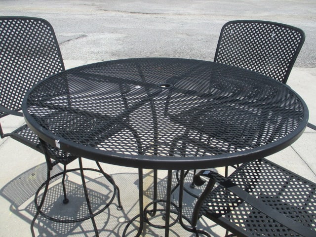 Black Metal Mesh 5 Piece Pub Table Set - 3