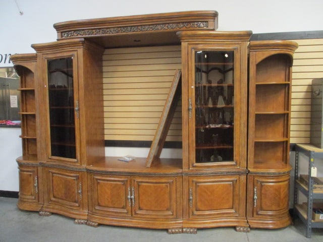 Aico Amini Innovation Corp. Heavily Carved Ornate Modular Wall Unit - 2