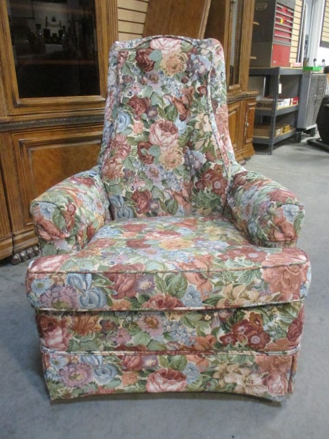 Vintage Button Tufted Jacquard Tapestry Upholstered Club Chair (1 of 14)