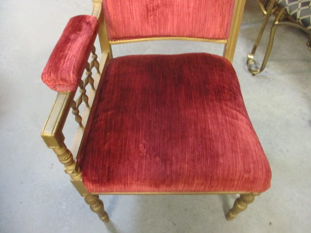 Vintage Victorian Style Gentleman's Library/Parlor Chair - 2