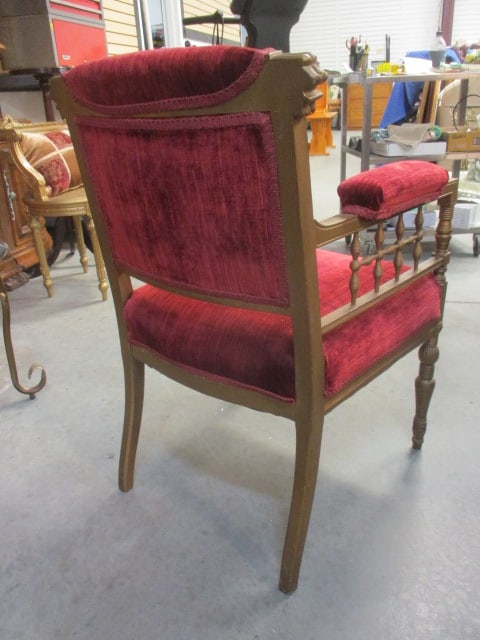 Vintage Victorian Style Gentleman's Library/Parlor Chair - 5