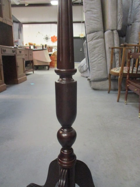 Bombay Mahogany Round Pedestal Stand - 4