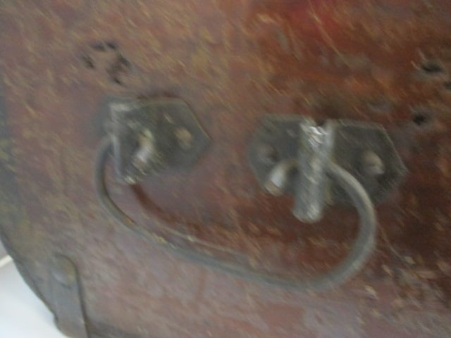 Antique Circa 1840 Handpainted Metal Strap Dome Top Wood Trunk - 7
