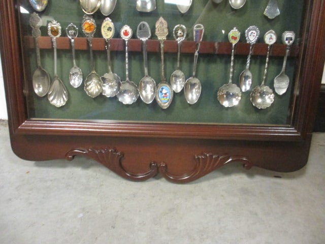 Bombay Mahogany Spoon Collector's Display Cabinet - 3