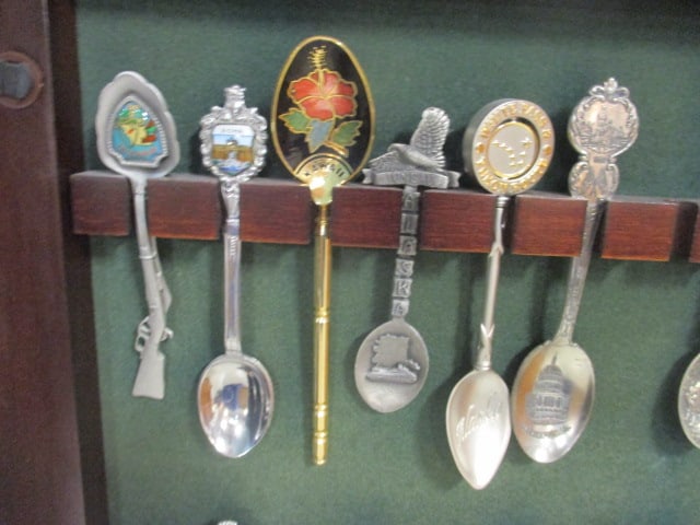 Bombay Mahogany Spoon Collector's Display Cabinet - 5