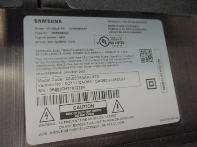Samsung 55" Smart TV with Remote - 7