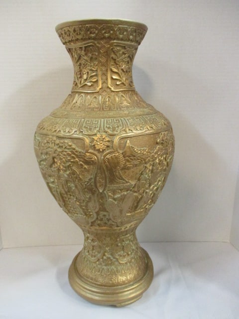 Large Gilt Chinoiserie Scene in Relief Chalkware Vase (1 of 10)