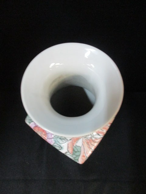 Chinoiserie Floral Porcelain Vase - 3
