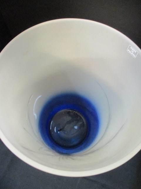 Handpainted Satin Glass Vase made in Poland - 3