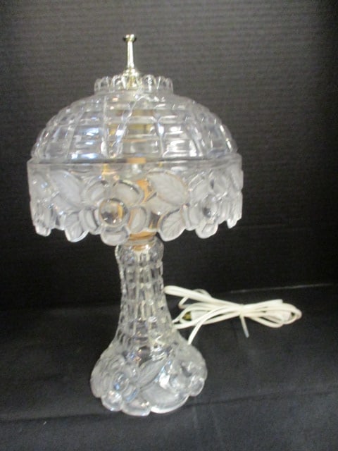 Crystal Vanity/Desk Lamp with Frosted Flower Border: 14"h