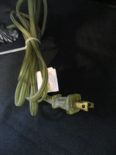 Electric Turn Key Gone With The Wind Style Parlor Lamp - 5