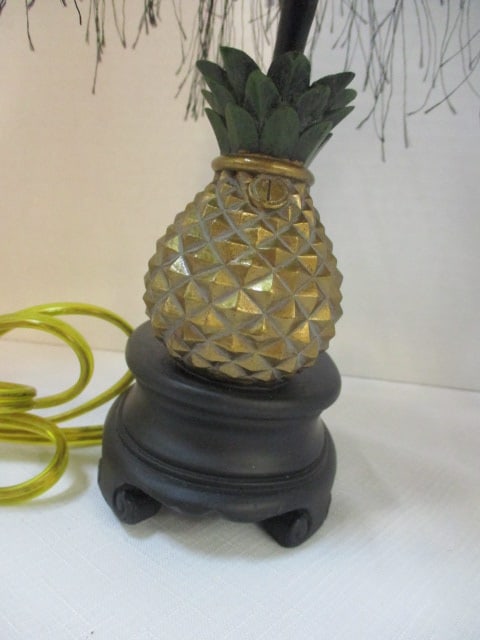 Black/Gold Pineapple Vanity Nightlight with Fringed Shade - 2