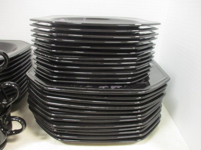 62 Pieces of Mikasa Color Trend "Ebony Meadow" Dinner Ware - 7