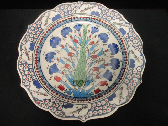 Handpainted Turkish Pottery Charger: 12"dia, slight crazing