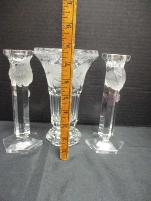 Pair of Mikasa Crystal Candle Holders and Cut Frosted Rose Design Vase - 8