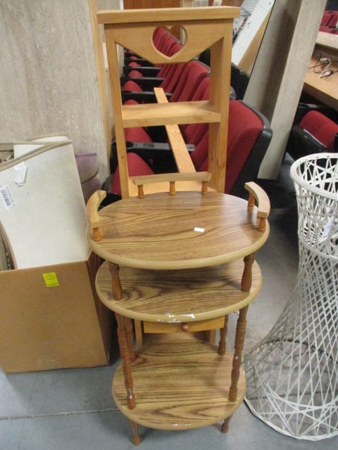 Pine Folk Art Display Stand and Wood Grain Finish Telephone Table (1 of 9)