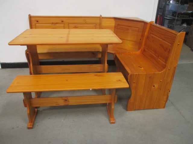 Pine Banquet Set (1 of 20)