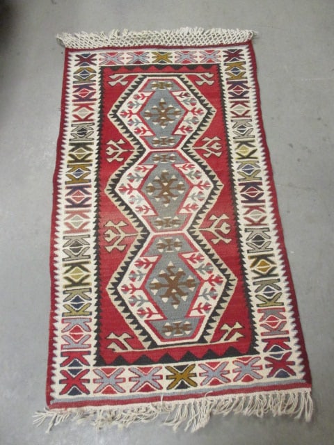 Handwoven Kilim Style Accent Area Rug (1 of 10)