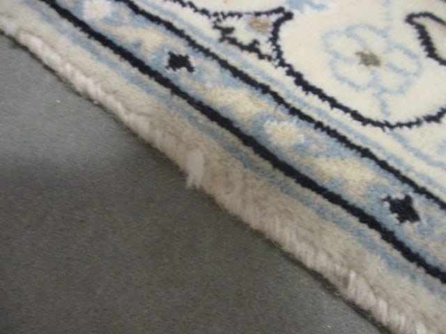 Ivory Border Navy Center Medallion Floral Design Wool Accent Rug - 11