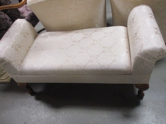 K/D Furniture Rolled Arm Storage Bench (1 of 6)